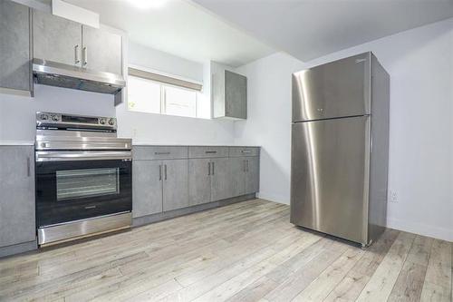 375 Banning St, Winnipeg, MB 
