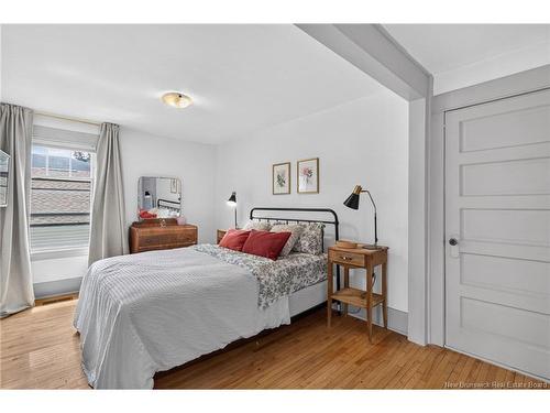 70 Maple St, Moncton, NB 