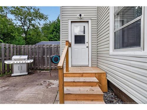 70 Maple St, Moncton, NB 