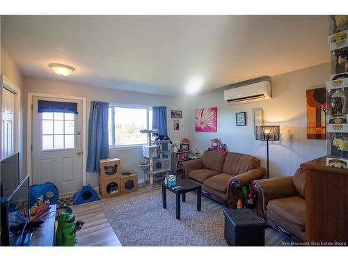 566 Route 111, Willow Grove, NB 