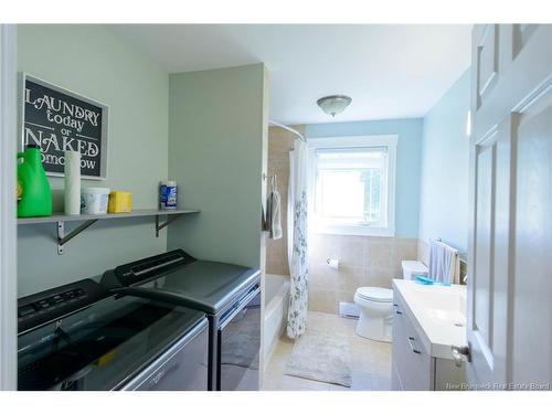 33 Clinton Dr, Willow Grove, NB 