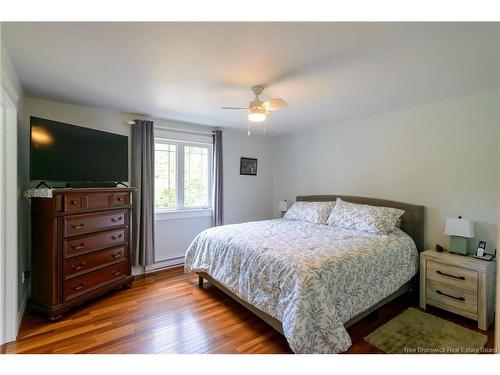 33 Clinton Dr, Willow Grove, NB 