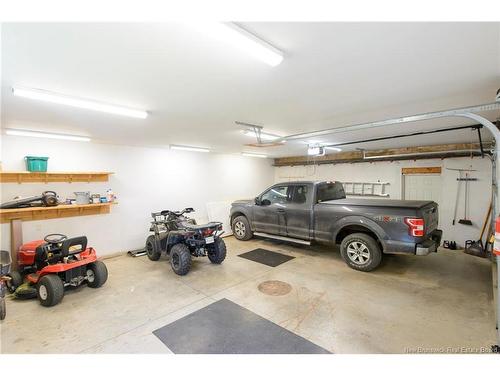 33 Clinton Dr, Willow Grove, NB 
