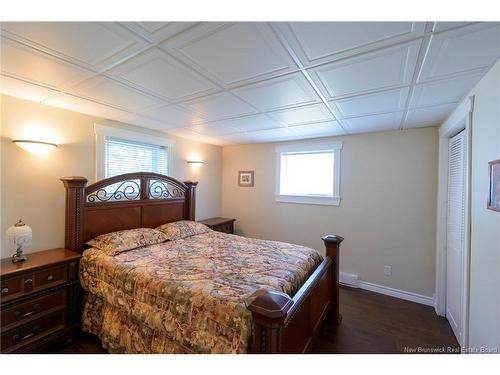 33 Clinton Dr, Willow Grove, NB 