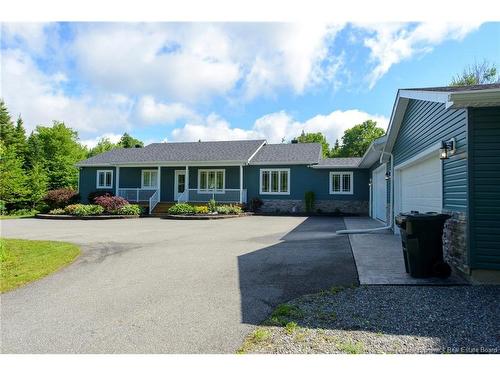 33 Clinton Dr, Willow Grove, NB 