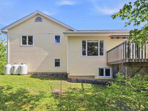 155 Grinstead Lane, Stillwater Lake, NS 