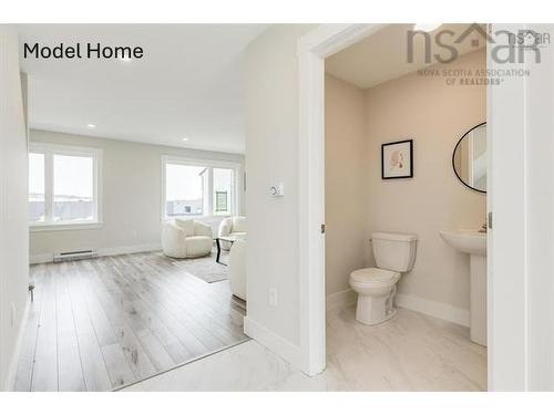 20 Zeppelin Crescent, Beechville, NS 