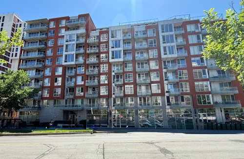 309-950 Rue Notre-Dame O.  Montréal (Le Sud-Ouest), QC H3C 0K3