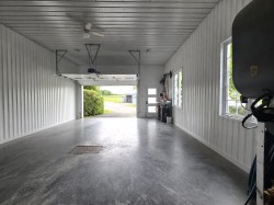 Garage - 