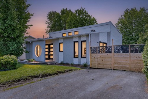 490 25e Avenue  Saint-Jérôme, QC J7Z 6G2