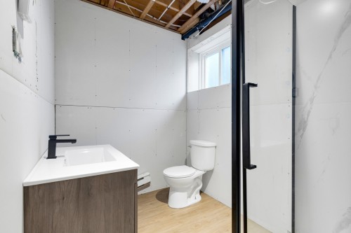 Salle de bains - 490 25E Avenue, Saint-Jérôme, QC 