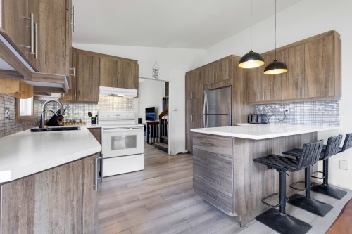 Cuisine - 490 25E Avenue, Saint-Jérôme, QC 