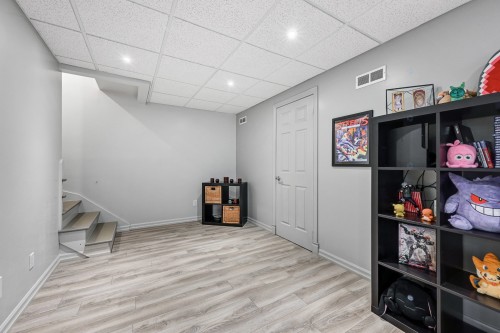 Salle familiale - 165 Rue Pierre, Sainte-Sabine, QC - Indoor