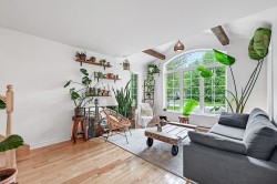 Salon - 