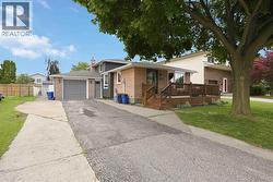 403 HUXLEY AVENUE Sarnia, ON N7S 4Z1