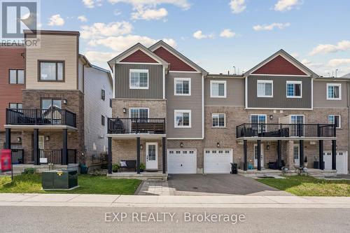 38 ANDEAN LANE  Barrie, ON L9J 0J4