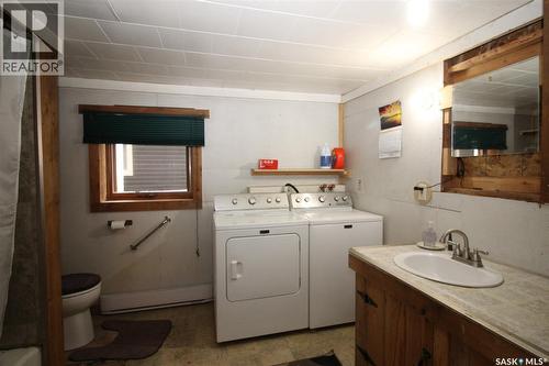 641 Railway Avenue, Eastend, SK 