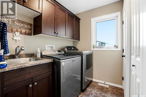 380 Carter Crescent, Cochin, SK 