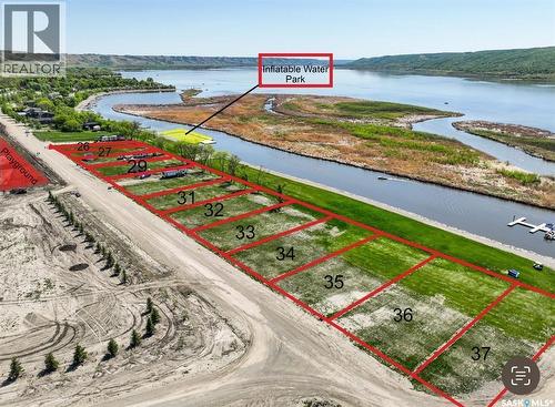 29 Oakley Lane, West End, SK 