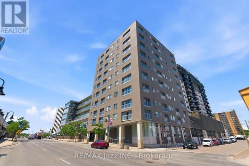 102 - 44 BOND STREET W  Oshawa (O'Neill), ON L1G 6R2