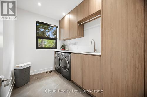 1590 Kenmuir Avenue, Mississauga, ON 