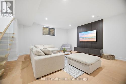 1590 Kenmuir Avenue, Mississauga, ON 