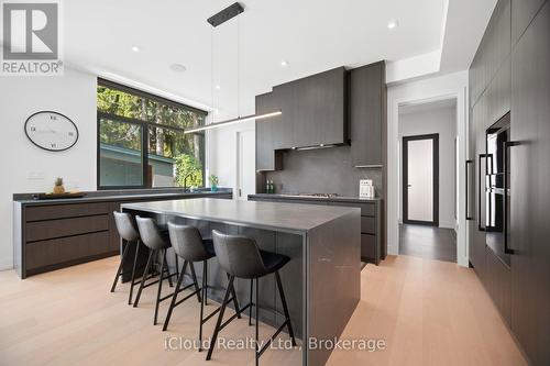 1590 Kenmuir Avenue, Mississauga, ON 