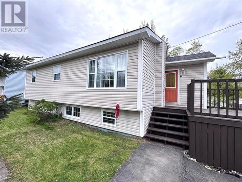 6 Ash Street  Springdale, NL A0J 1T0
