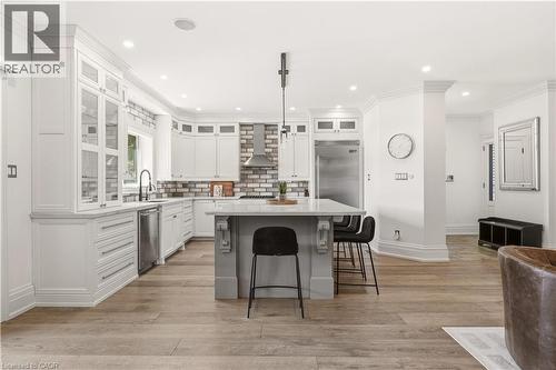 Kitchen - 336 Newbold Court, Burlington, ON 