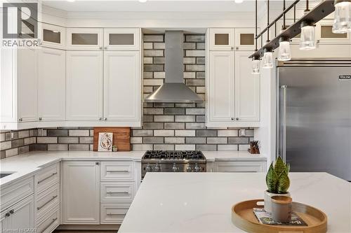 Kitchen - 336 Newbold Court, Burlington, ON 