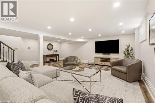 336 Newbold Court, Burlington, ON 