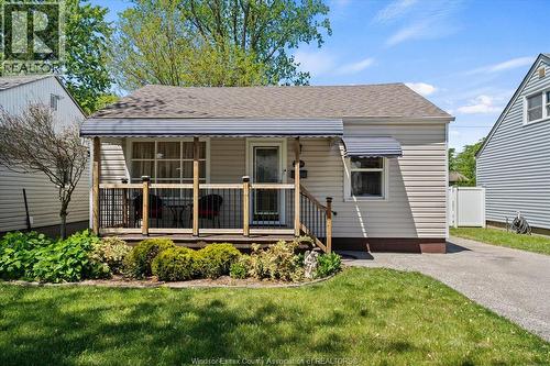 3560 BARRYMORE  Windsor, ON N9C 1V3