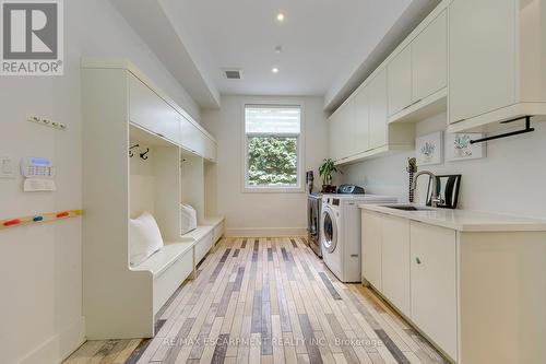 2104 Devon Road, Oakville, ON 