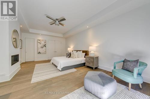 2104 Devon Road, Oakville, ON 