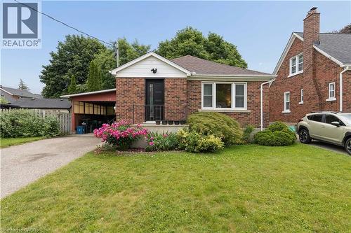 209 BEDFORD Road  Kitchener, ON N2G 3A5