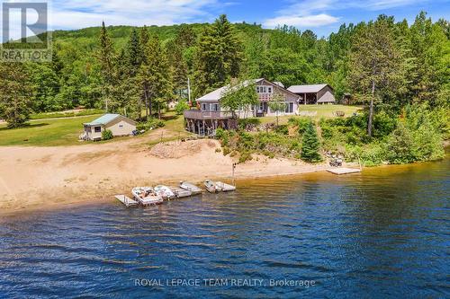 682 LONG LAKE ROAD  Madawaska Valley, ON K0J 1B0