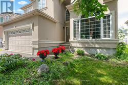9 BLACKSHIRE CIRCLE Ottawa, ON K2J 5L8