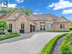 699 GEORGE KENNEDY WAY Lakeshore, ON N0R 1A0