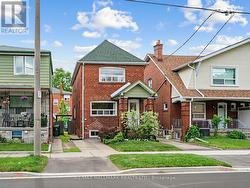 958 GREENWOOD AVENUE Toronto, ON M4J 4C3
