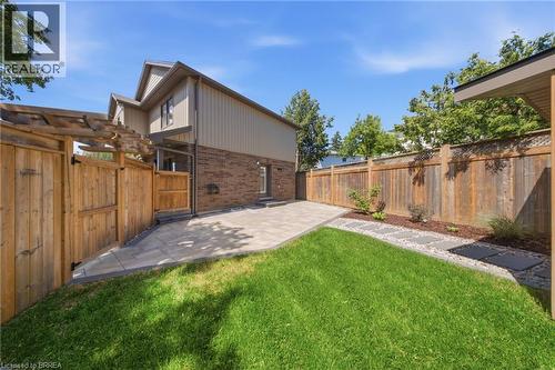 21 Sandy Row, Brantford, ON 