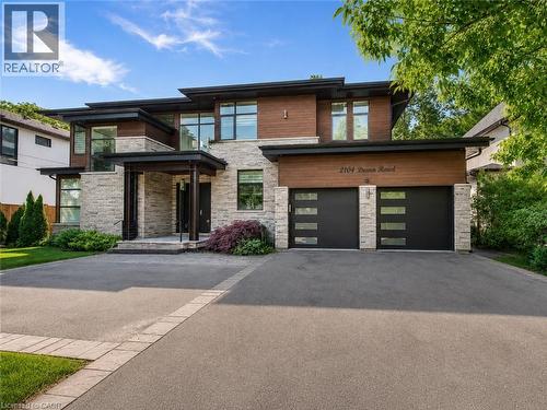 Front house - 2104 Devon Road, Oakville, ON - Outdoor With Facade