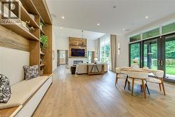 Dining area - 