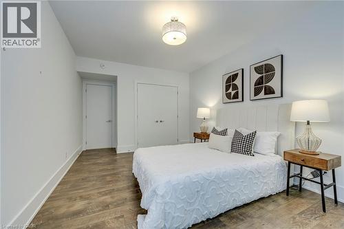 Bedroom - 2104 Devon Road, Oakville, ON - Indoor Photo Showing Bedroom