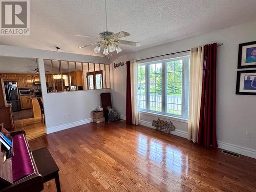 122 Bayview Road, Springdale, NL 