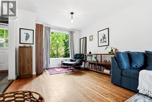 114 7Th Street E, Saskatoon, SK 