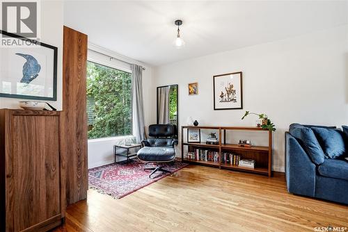 114 7Th Street E, Saskatoon, SK 
