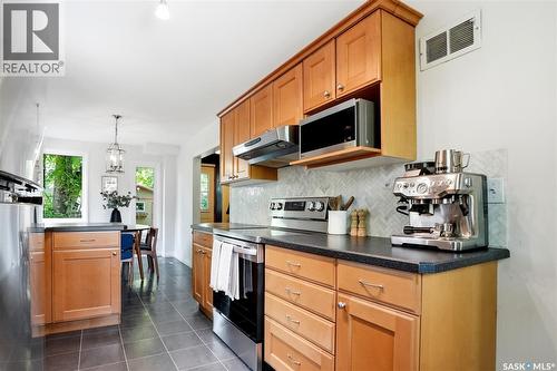 114 7Th Street E, Saskatoon, SK 