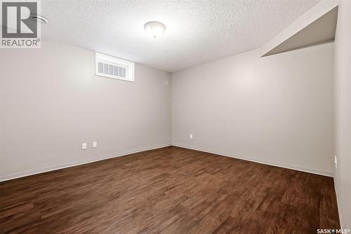 39 Bothwell Crescent, Regina, SK 