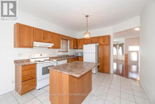 802 Coldstream Drive, Oshawa, ON 