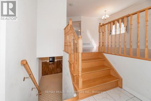 802 Coldstream Drive, Oshawa, ON 